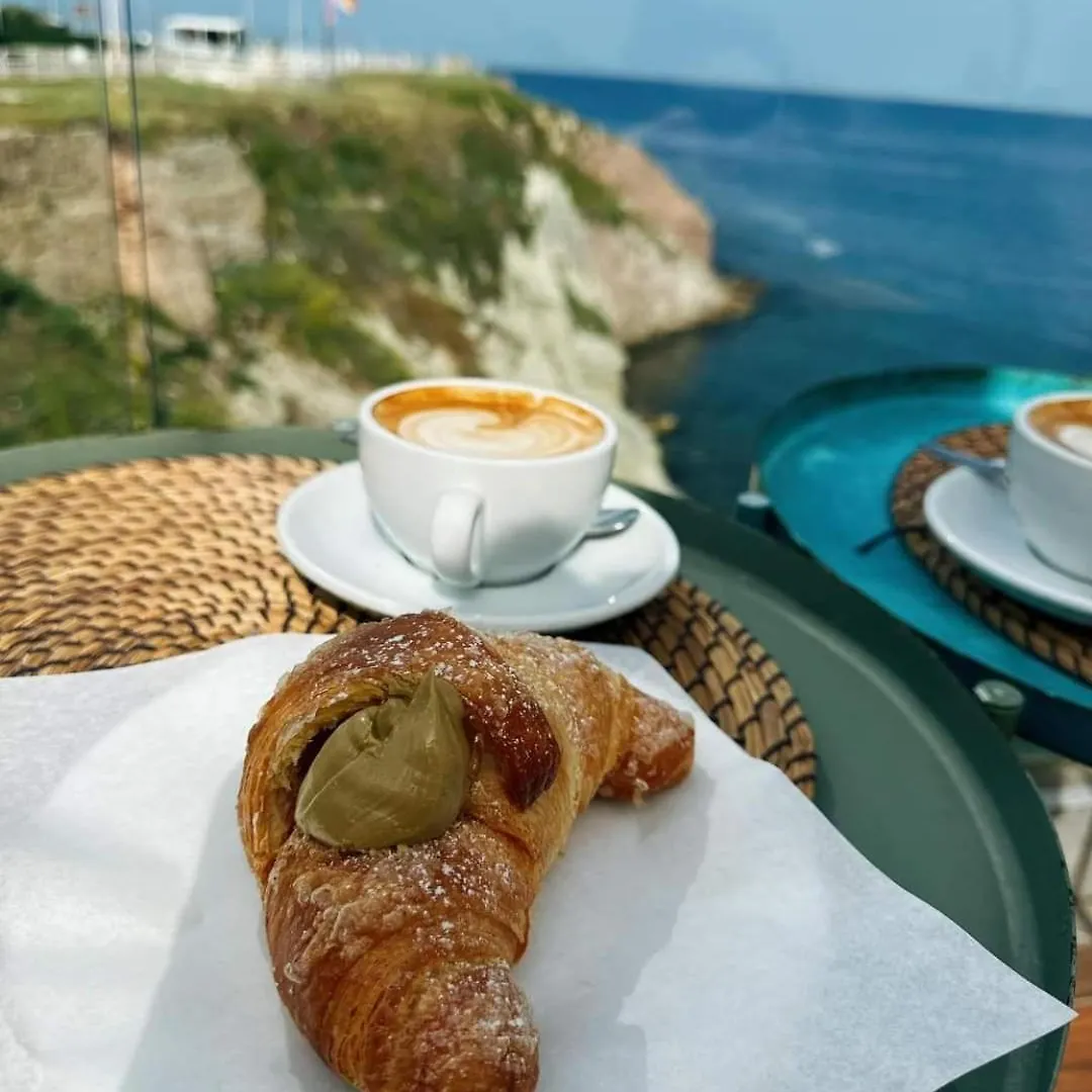 Alto Giardino B&B Terrasini Italia