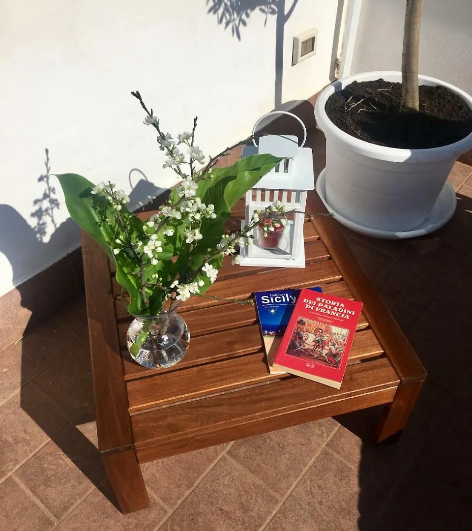 Alto Giardino B&B Terrasini Bed & Breakfast