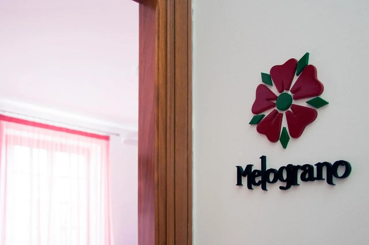 Alto Giardino Rooms Terrasini Bed & Breakfast